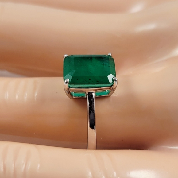 Sterling 3ct Natural Emerald Ring - Picture 8 of 11